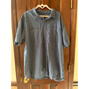 Patagonia Men’s XXL Blue Plaid Shortsleeve Button up Shirt